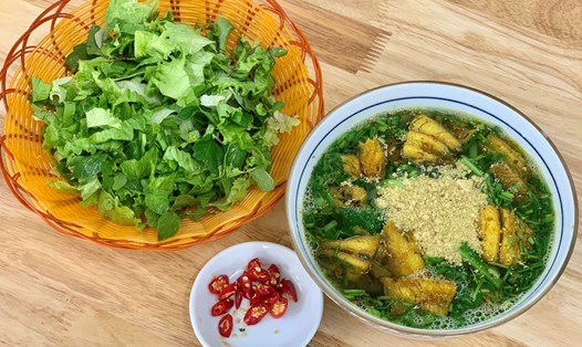 Bát canh cá Quỳnh Côi hấp dẫn thực khách. Ảnh: Nhật Minh