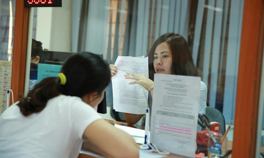 Đoàn viên, người lao động quan tâm về dự án Luật Bảo hiểm xã hội (sửa đổi). Ảnh: Hải Nguyễn