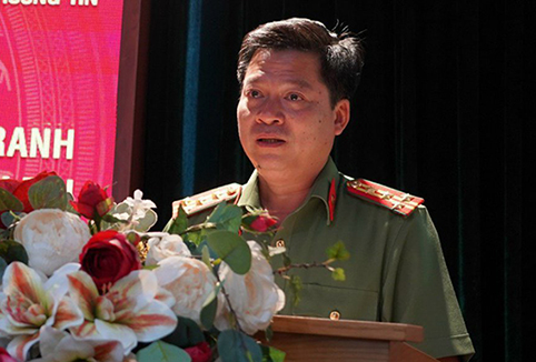 Đại tá Nguyễn Thanh Trường phát biểu tại buổi lễ. Ảnh: N.Bích