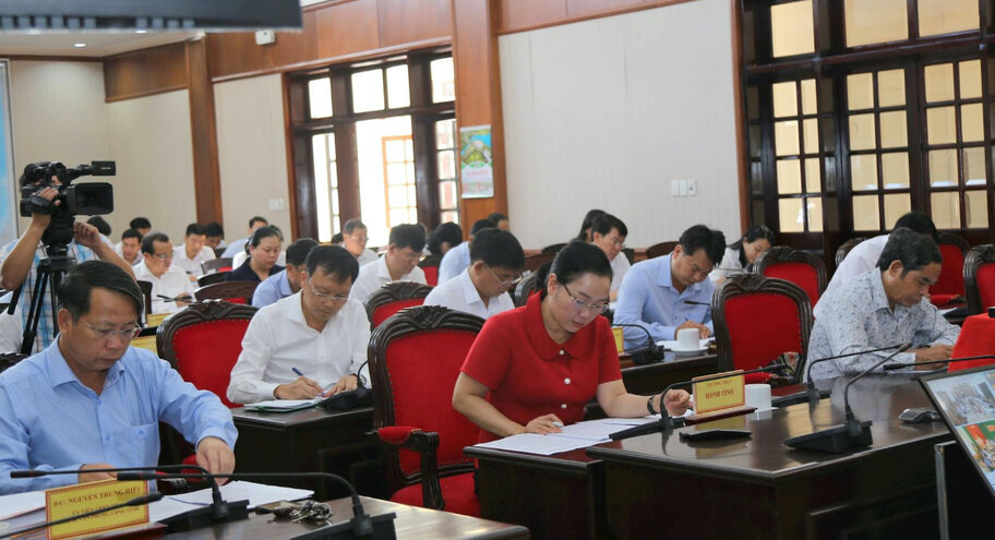 Các sở, ngành, địa phương tham dự hội nghị tại Đắk Nông. Ảnh: Nguyễn Lương