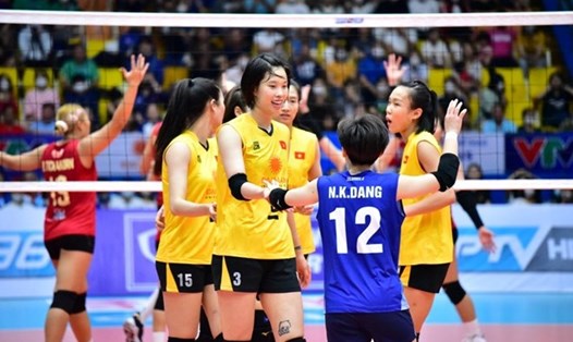 Tuyển bóng chuyền nữ Việt Nam chỉ có được 1 set thắng trước tuyển nữ Nhật Bản tại bán kết ASIAD 19. Ảnh: VFV