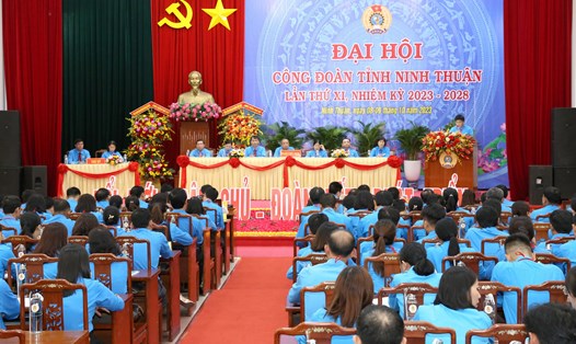 Nhiều tâm tư về việc làm, sân chơi văn hóa thể thao công nhân được đoàn viên gửi đến Đại hội XI Công đoàn Ninh Thuận. Ảnh: Phương Linh