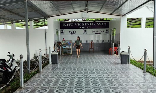 Trạm dừng nghỉ Km117+500 tuyến cao tốc Nội Bài - Lào Cai  đã chấm dứt việc thu tiền đối với khách đi vệ sinh. Ảnh chụp ngày 7.10