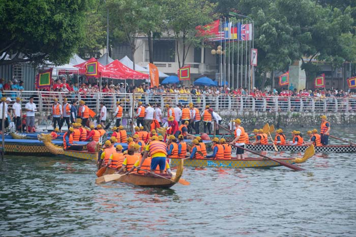 Giải hội tụ 600 vận động viên của các đội thuyền đến từ 39 đơn vị: 11 đội thuyền thuộc các quận huyện thành phố Hà Nội; 8 đội thuyền thuộc các tỉnh, thành phố trong nước; 12 tổ chức doanh nghiệp; 8 đội thuyền thuộc các Đại sứ quán, hội cựu sinh viên,…