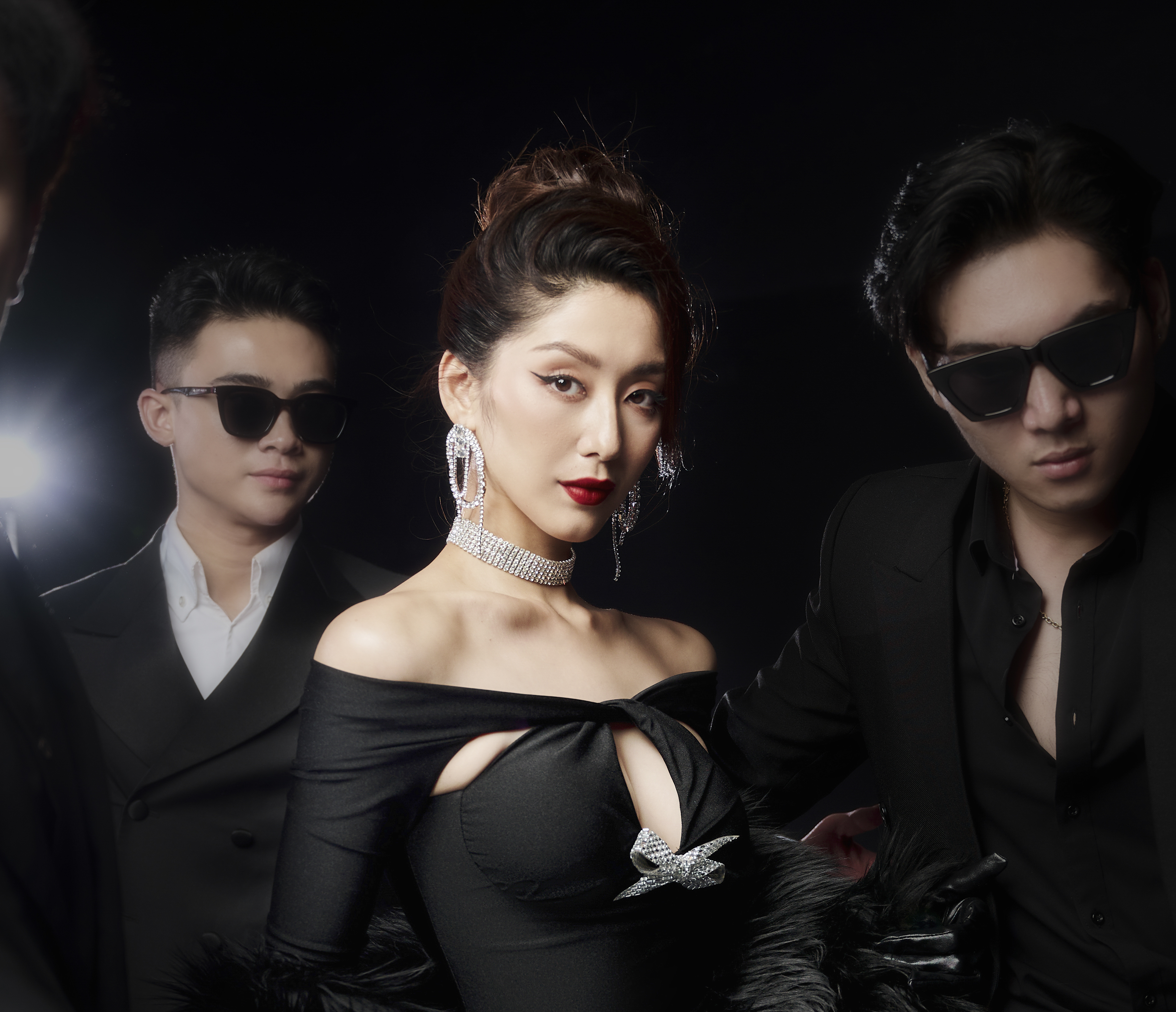 Nàng thơ Ngọc Ánh của The New Mentor trong bộ sưu tập của nhà thiết kế trẻ Hà Thanh Việt. Ảnh: Nhân vật cung cấp