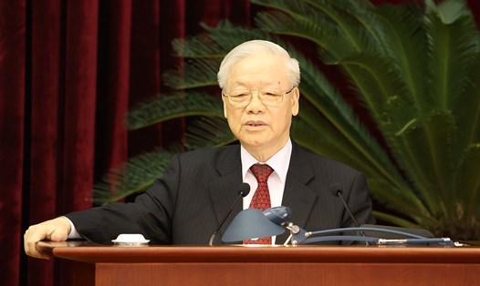Tổng Bí thư Nguyễn Phú trọng phát biểu bế mạc Hội nghị Trung ương 8 khoá XIII. Ảnh: TTXVN