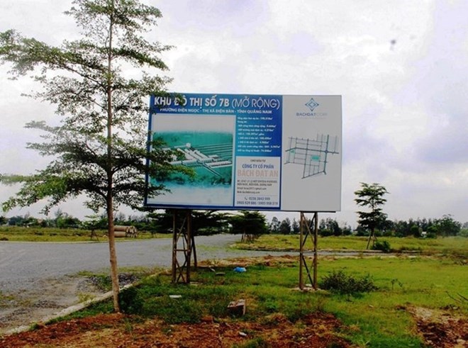 Để hàng nghìn người đòi sổ đỏ ở Quảng Nam, chính quyền không thể vô can