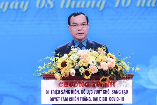 Chủ tịch Tổng Liên đoàn Lao động Việt Nam Nguyễn Đình Khang phát biểu khai mạc buổi lễ. Ảnh: Hải Nguyễn