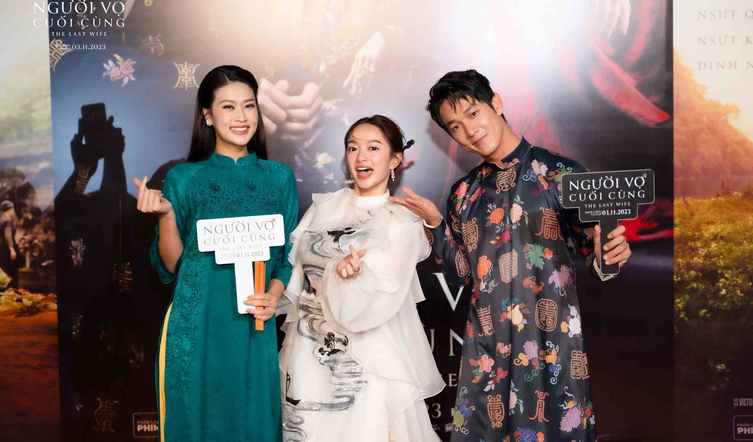 Buổi công chiếu có sự góp mặt của dàn sao đình đám. Ảnh: BTC.