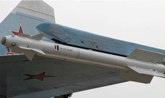 Tên lửa R-73E của Nga có thể được lắp đặt cho nhiều loại máy bay khác nhau. Ảnh: Rosoboronexport