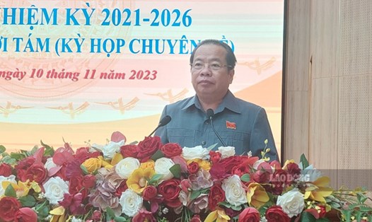 Ông Mai Văn Huỳnh - Chủ tịch HĐND tỉnh Kiên Giang phát biểu tại kỳ họp. Ảnh: Nguyên Anh