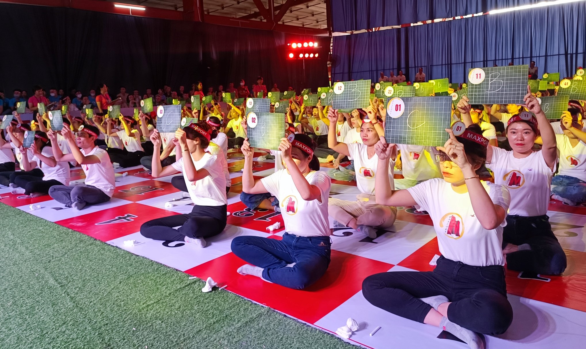 Công ty TNHH Maxport Limited Việt Nam chi nhánh Thái Bình tổ chức chương trình “Rung chuông vàng” cho CNLĐ. Ảnh: Công ty cung cấp