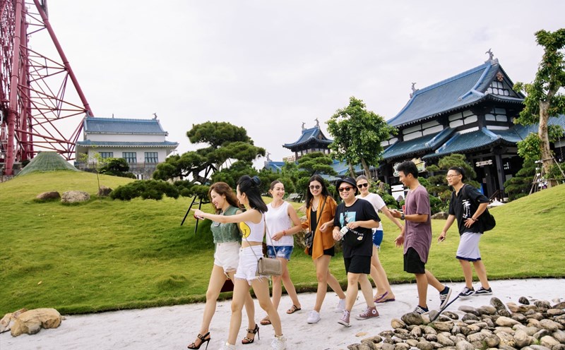 Nhiều hoạt động vui chơi giải trí ở công viên Rồng (Hạ Long) sẽ thu hút sự quan tâm của giới trẻ. Ảnh: Hà