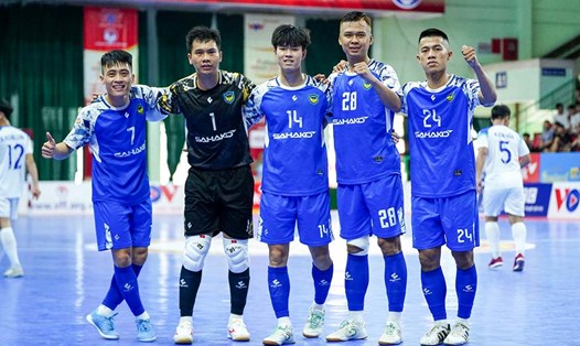 Sahako giành chiến thắng với tỉ số 12-1 trong ngày ra quân giải futsal Cúp Quốc gia 2023. Ảnh: Thanh Vũ