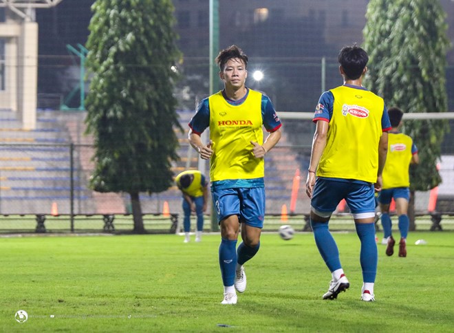 Trung vệ Quế Ngọc Hải trở lại tập luyện cùng đội tuyển Việt Nam