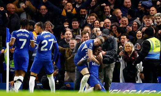 Chelsea đã có những nỗ lực tuyệt vời để khiến Man City phải chia điểm trong trận cầu 8 bàn thắng. Ảnh: EPL