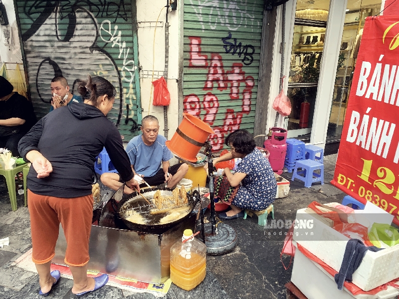 Bánh Chuối Phố Cổ - Hương Vị Truyền Thống Giữa Lòng Hà Nội