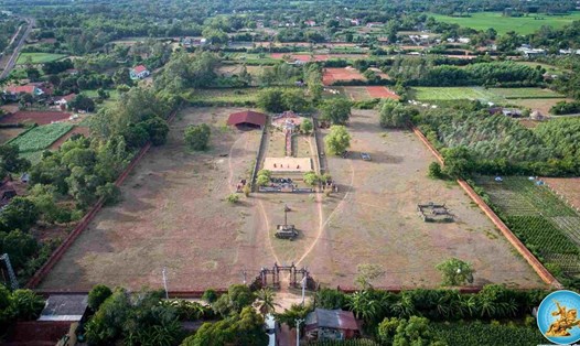 Toàn cảnh Di tích Thành Hoàng Đế Bình Định. Ảnh Sở DLBĐ