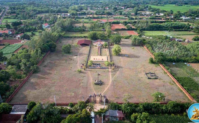Toàn cảnh Di tích Thành Hoàng Đế Bình Định. Ảnh Sở DLBĐ