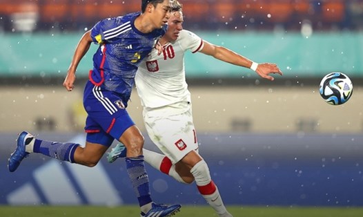 U17 Nhật Bản (áo xanh) thắng U17 Ba Lan ở trận ra quân vòng bảng 2023 FIFA World Cup U17. Ảnh: JFA