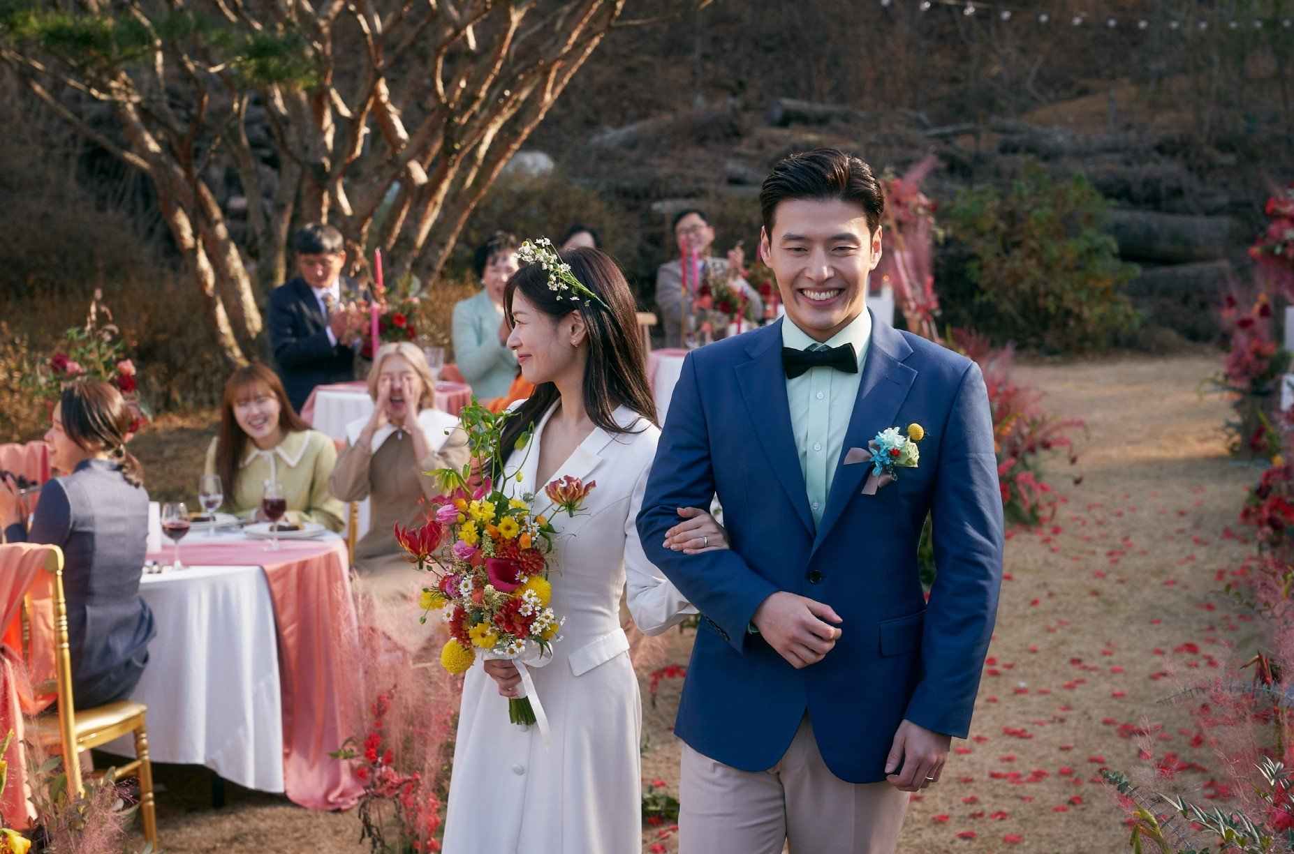 "Yêu lại vợ ngầu" đang nhận được sự yêu thích của khán giả Việt Nam. Ảnh: NSX.