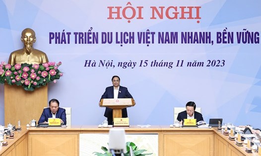 Thủ tướng Phạm Minh Chính phát biểu khai mạc Hội nghị phát triển du lịch Việt Nam nhanh, bền vững. Ảnh: VGP