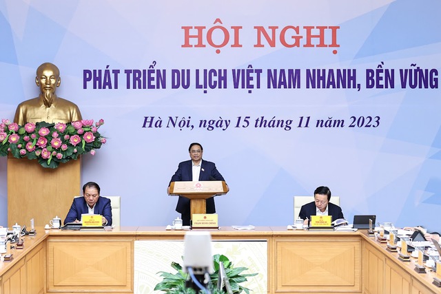 Thủ tướng Phạm Minh Chính phát biểu khai mạc Hội nghị phát triển du lịch Việt Nam nhanh, bền vững. Ảnh: VGP/Nhật Bắc