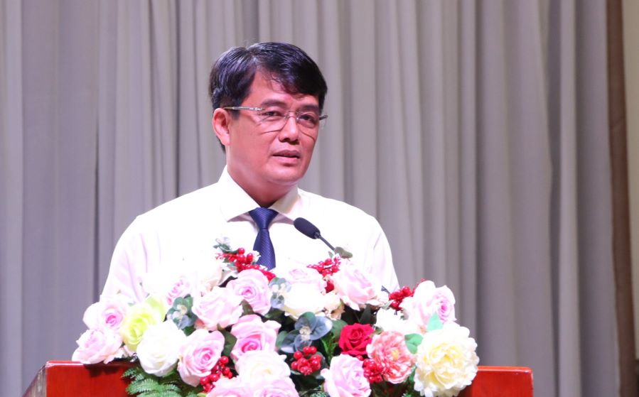 Ông Nguyễn Tấn Đạt - Phó Chủ tịch LĐLĐ tỉnh Bình Dương 