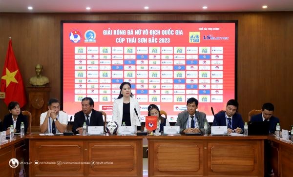 Hoàn tất công tác chuẩn bị khai mạc lượt đi giải bóng đá nữ Việt Nam 2023