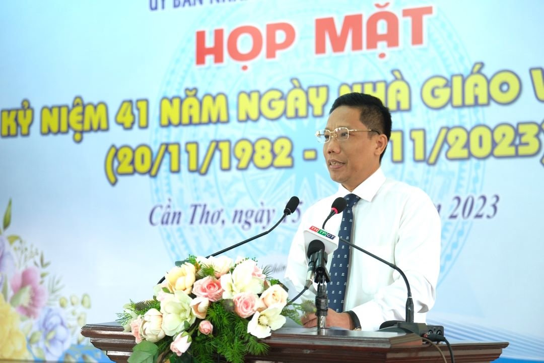 Ông Nguyễn Thực Hiện (Phó Chủ tịch UBND TP Cần Thơ) phát biểu. Ảnh: Yến Phương