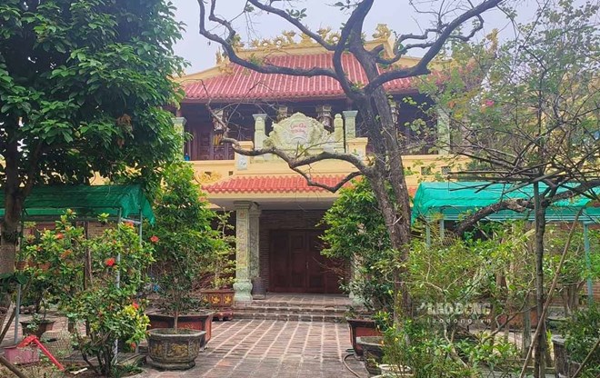 Hàng xóm bất ngờ khi công an đến khám xét nhà ông Lưu Bình Nhưỡng ở quê Thái Bình