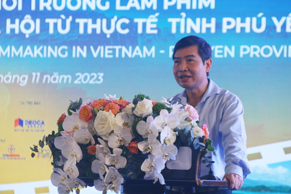 Chủ tịch UBND tỉnh Phú Yên phát biểu tại hội thảo. Ảnh: Tưởng Minh