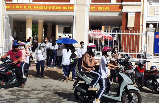 Chủ tịch tỉnh Cà Mau yêu cầu có biện pháp ngăn chặn kịp thời bạo lực học đường. Ảnh: Nhật Hồ