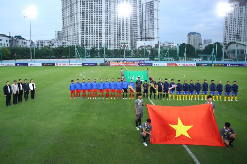 Lễ khai mạc giải bóng đá nữ vô địch quốc gia - Cúp Thái Sơn Bắc 2023 diễn ra tại sân Trung tâm đào tạo bóng đá trẻ Việt Nam (Hà Nội). Ảnh: VFF