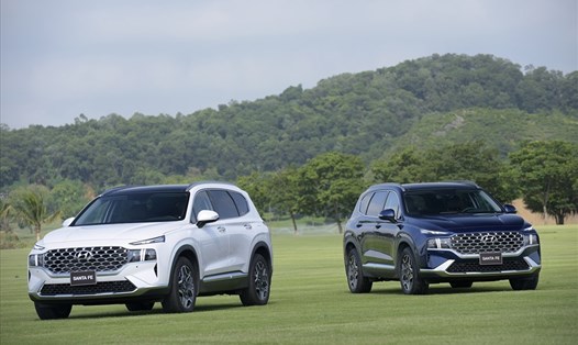 Hyundai SantaFe có màn bứt phá doanh số, vượt qua đối thủ Ford Everest. Ảnh: TC Motor
