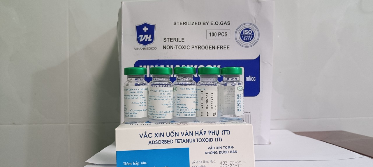 Vắc xin uốn ván hấp phụ. Ảnh: Võ Tùng
