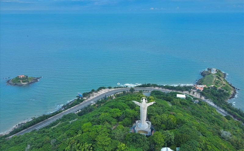 Vũng Tàu là một trong những điểm du lịch chú trọng phát triển du lịch chất lượng cao, với nhiều điểm đến đủ điều kiện và khả năng thực hành du lịch xanh. Ảnh: Trần Duy