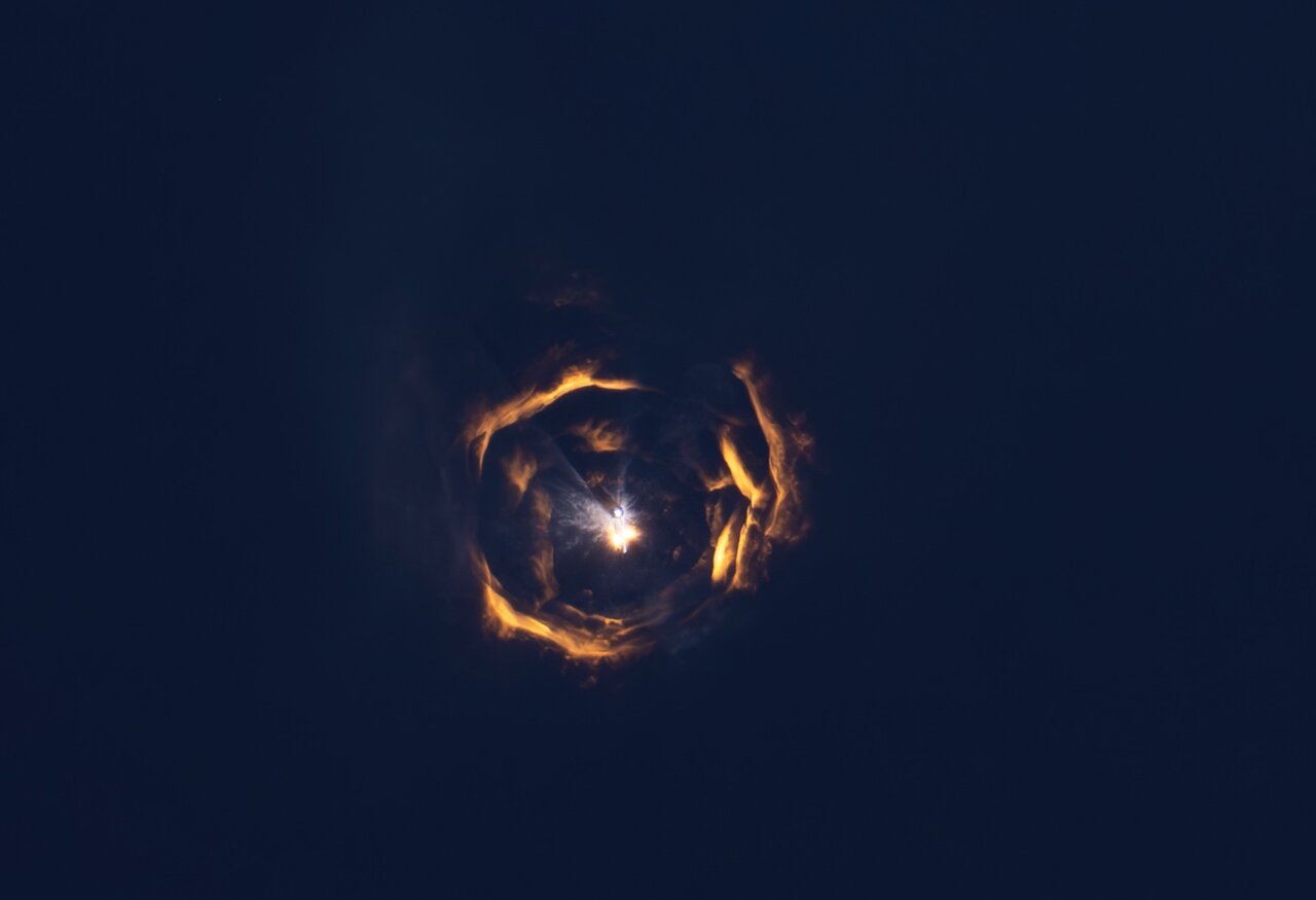 Hình ảnh ấn tượng của tên lửa Starship trong cuộc thử nghiệm. Ảnh: SpaceX