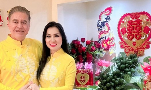Nữ nghệ sĩ Việt kiều Kavie Trần xinh đẹp trong lễ ăn hỏi. Ảnh: Facebook nhân vật