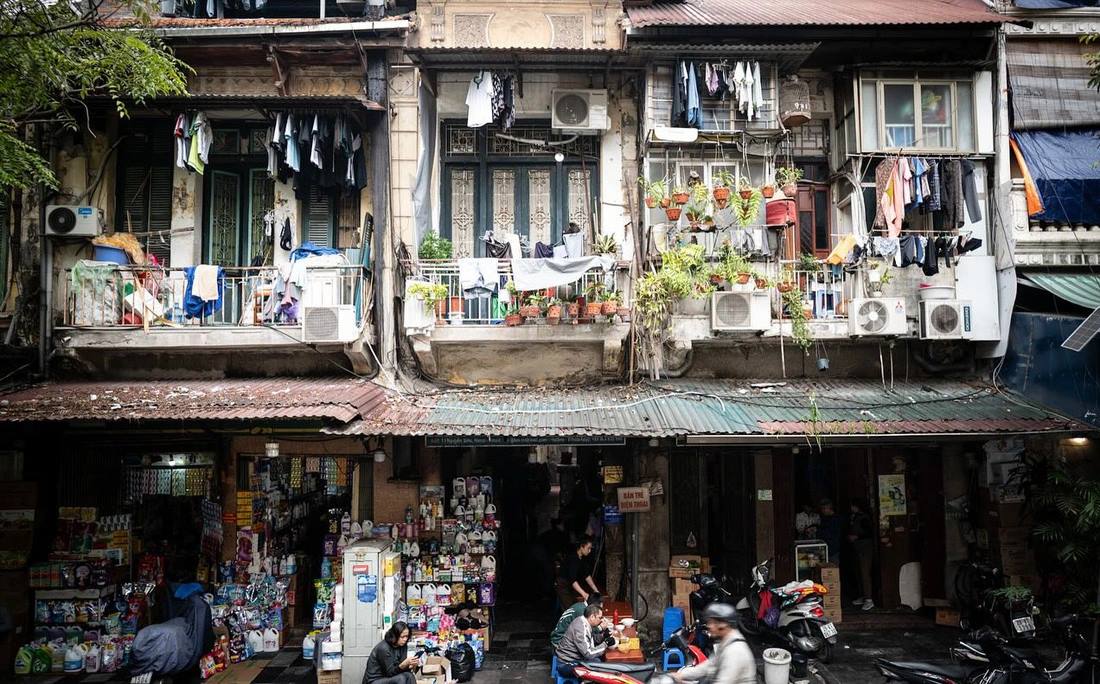Khung cảnh những căn