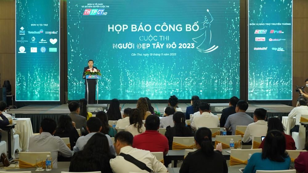 Quang cảnh buổi họp báo. Ảnh: Yến Phương