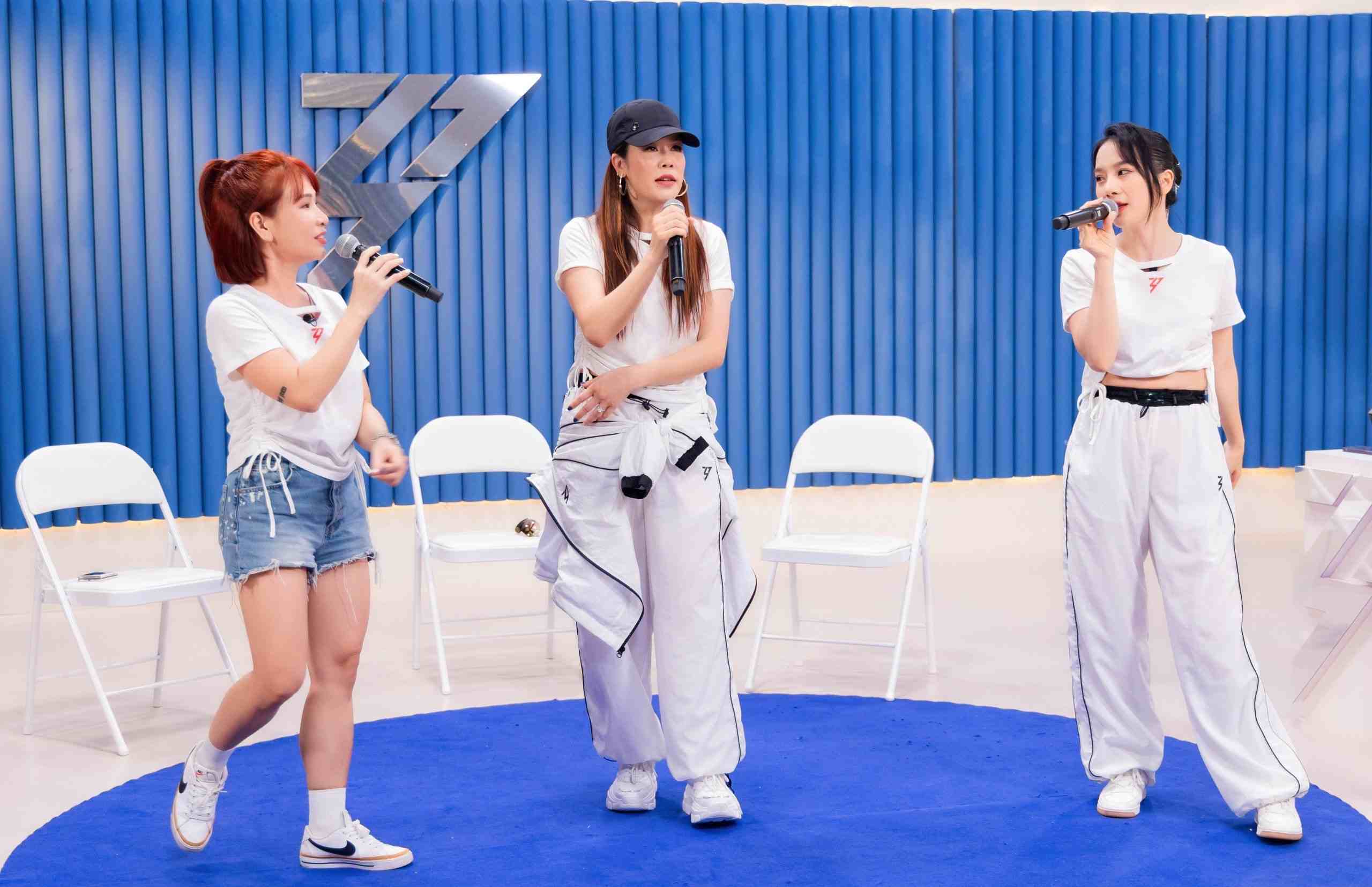 Nhóm của Thu Phương chiến thắng Hồng Nhung tại "Chị đẹp đạp gió rẽ sóng"