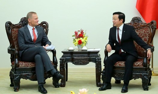 Phó Thủ tướng Chính phủ Trần Hồng Hà tiếp Đại sứ Đan Mạch Nicolai Prytz. Ảnh: VGP