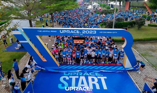 Sự kiện chạy bộ UpRace 2023 đã gây quỹ được số tiền lớn để làm thiện nguyện. Ảnh: Thu Vân