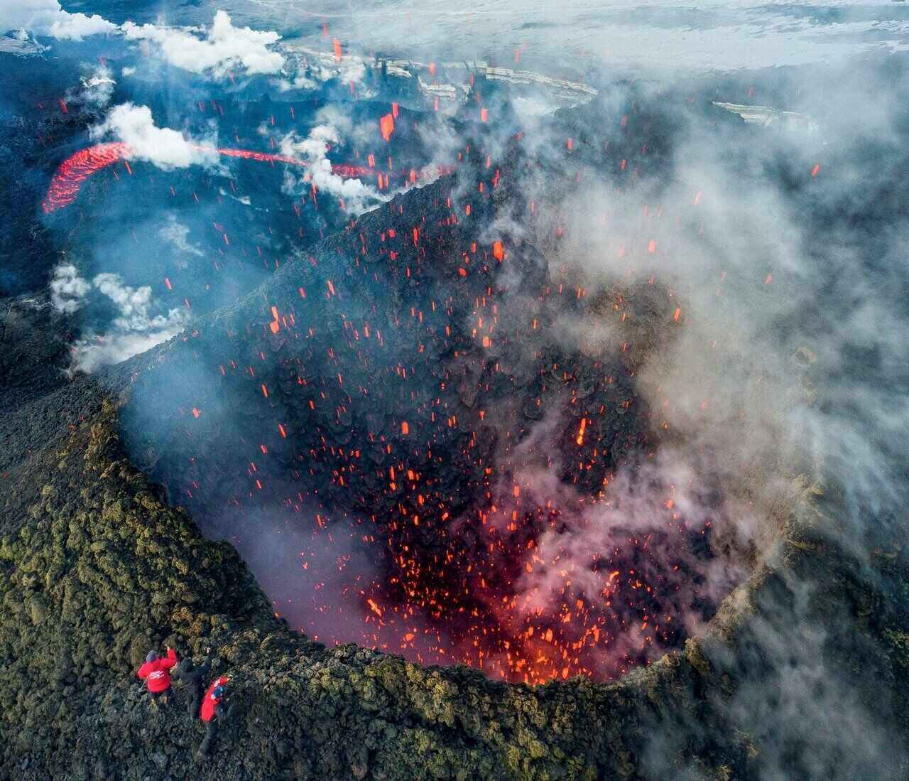 Núi lửa Klyuchevskoy trong một vụ phun trào vào năm 2021. Ảnh: AFP