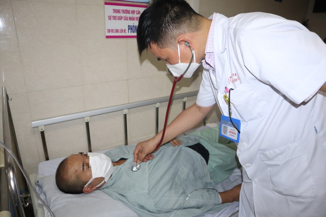 Số ca sốt xuất huyết tại Hà Nội có xu hướng giảm nhẹ. Ảnh: Bệnh viện E