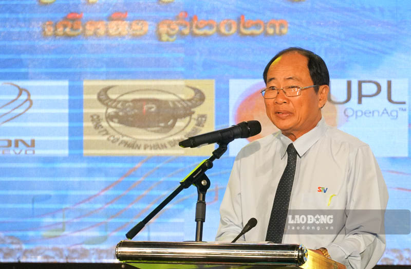 Ông Nguyễn Văn Bốn - Giám đốc Đài PTTH tỉnh Sóc Trăng, đồng trưởng ban tổ chức phát biểu tại Liên hoan. Ảnh: Phương Anh