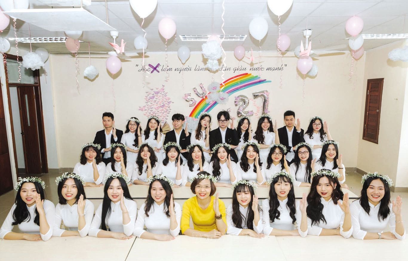 Nghề giáo phải chấp nhận thiệt thòi và hi sinh