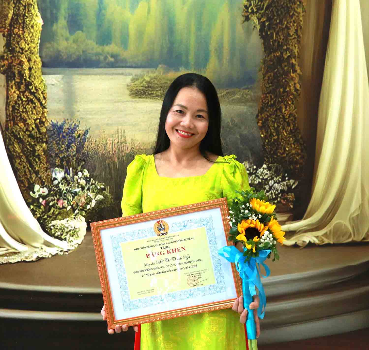 Cô Mai Thị Thanh Nga, giáo viên Ngữ văn trường THCS Đô Thành, huyện Yên Thành, Nghệ An. Ảnh: Quỳnh Trang