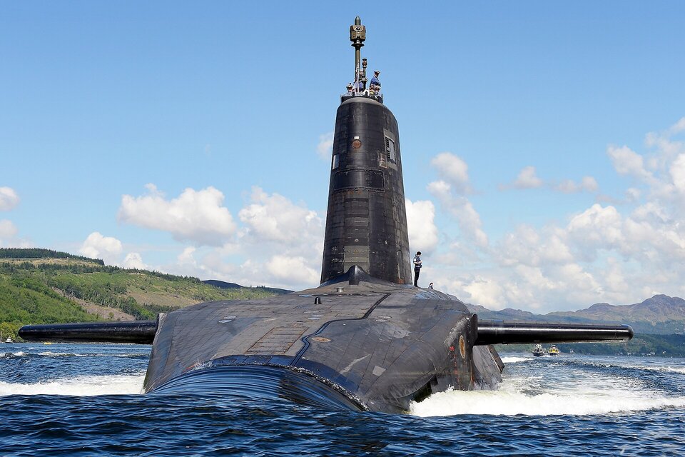 Tàu ngầm HMS Victorious của Hải quân Hoàng gia Anh. Ảnh: Bộ Quốc phòng Anh